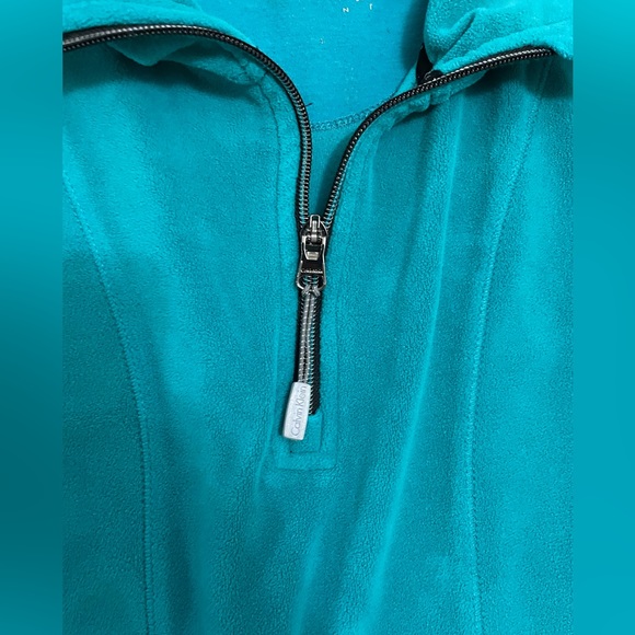 Calvin Klein Performance Fleece Quarter Zip in Teal | Size Medium - Picture 3 of 5